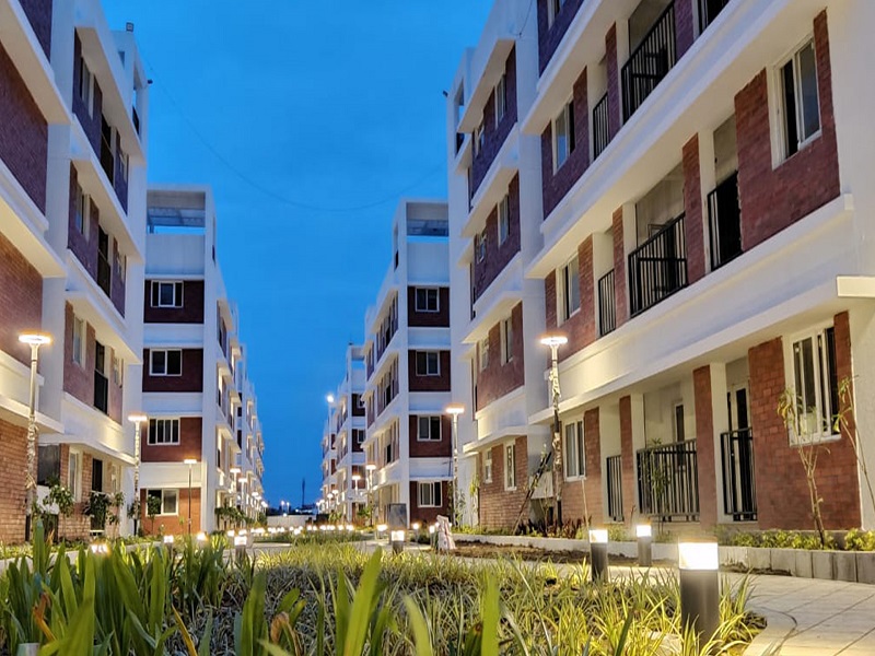 Prestige Courtyards